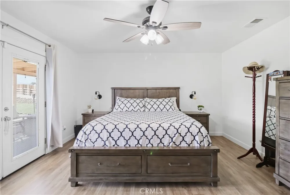 9670 E Avenue R12 Littlerock, CA 93543
