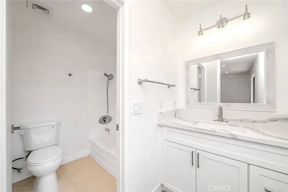 1610 Via Linda Fullerton, CA 92833