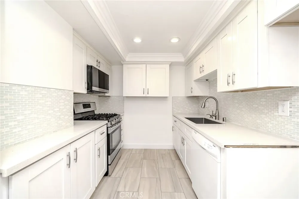 1610 Via Linda Fullerton, CA 92833