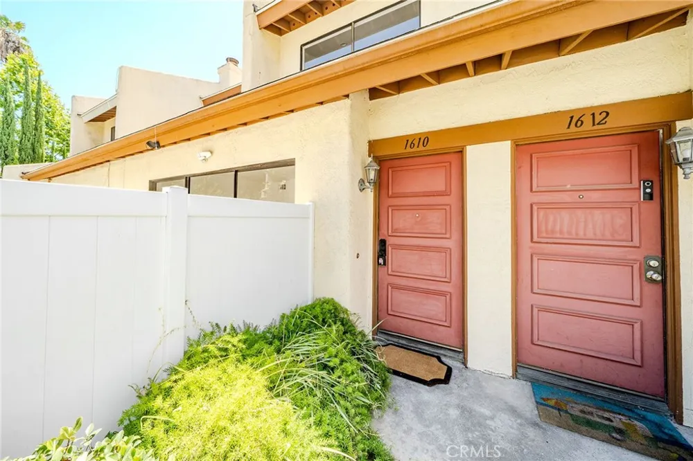 1610 Via Linda Fullerton, CA 92833