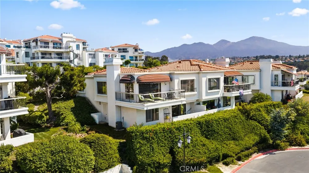27792 Arta Mission Viejo, CA 92692