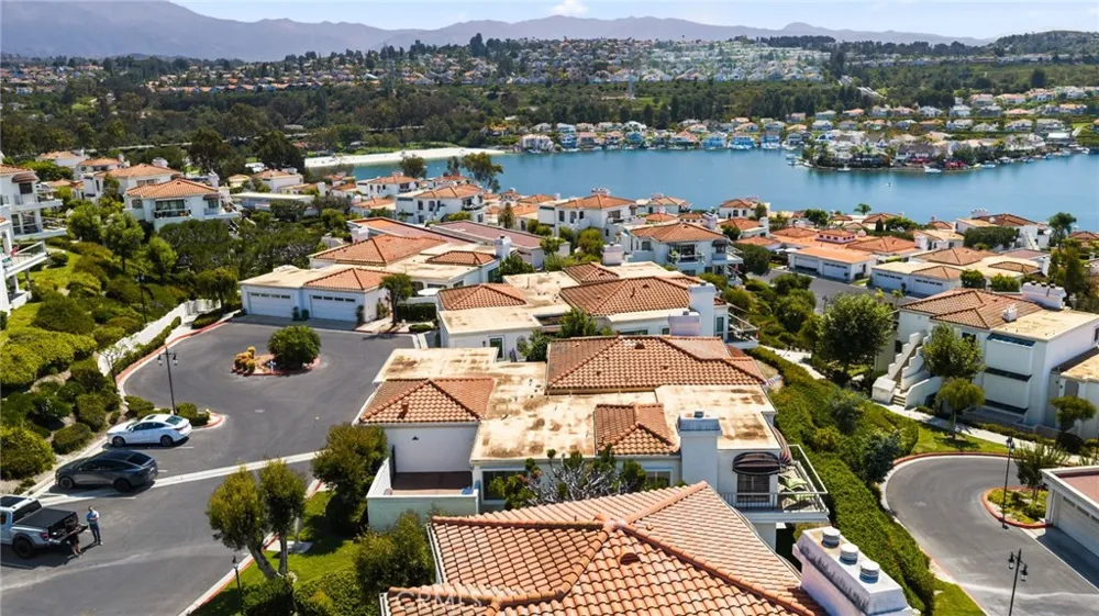 27792 Arta Mission Viejo, CA 92692