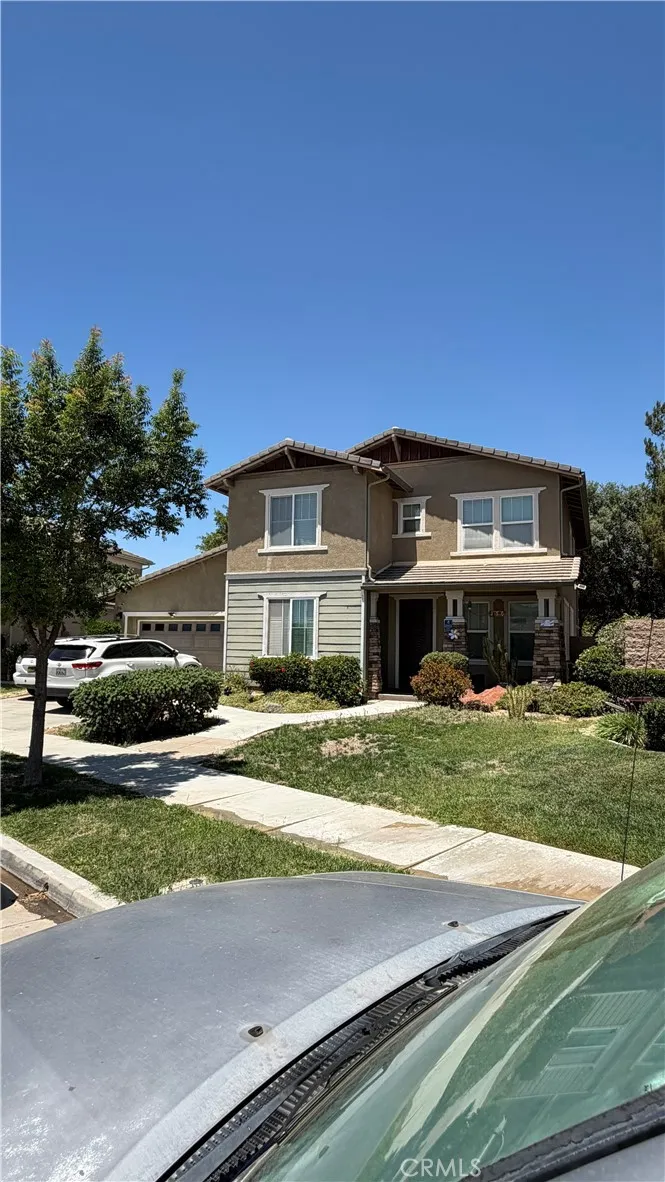 150 Alverstone Hemet, CA 92543