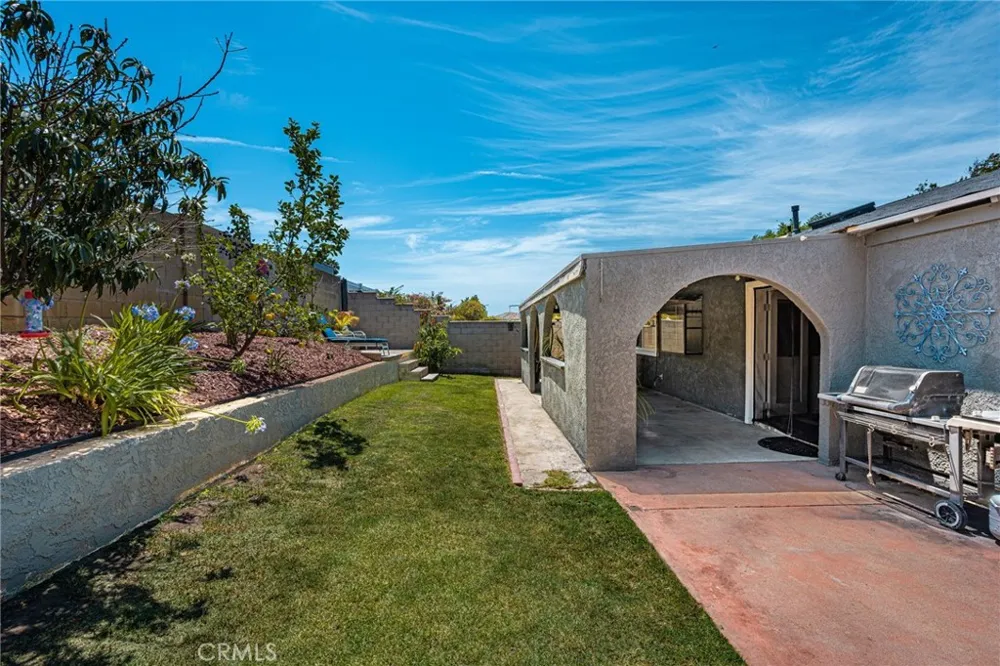 4154 E Fauna Avenue Anaheim Hills, CA 92807