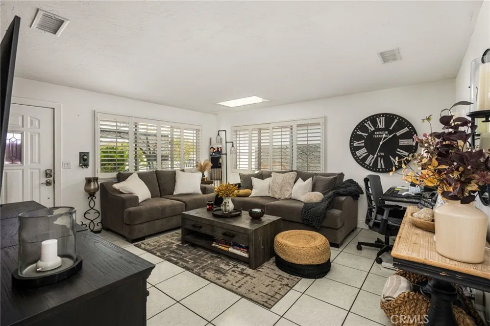 4154 E Fauna Avenue Anaheim Hills, CA 92807