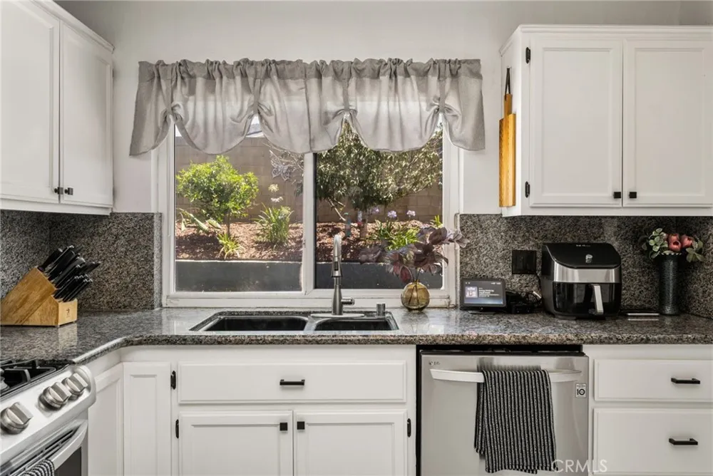 4154 E Fauna Avenue Anaheim Hills, CA 92807