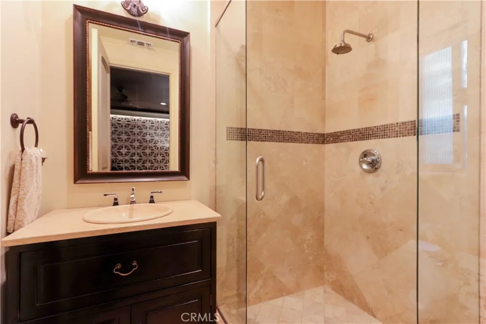 4759 Lemona Sherman Oaks, CA 91403