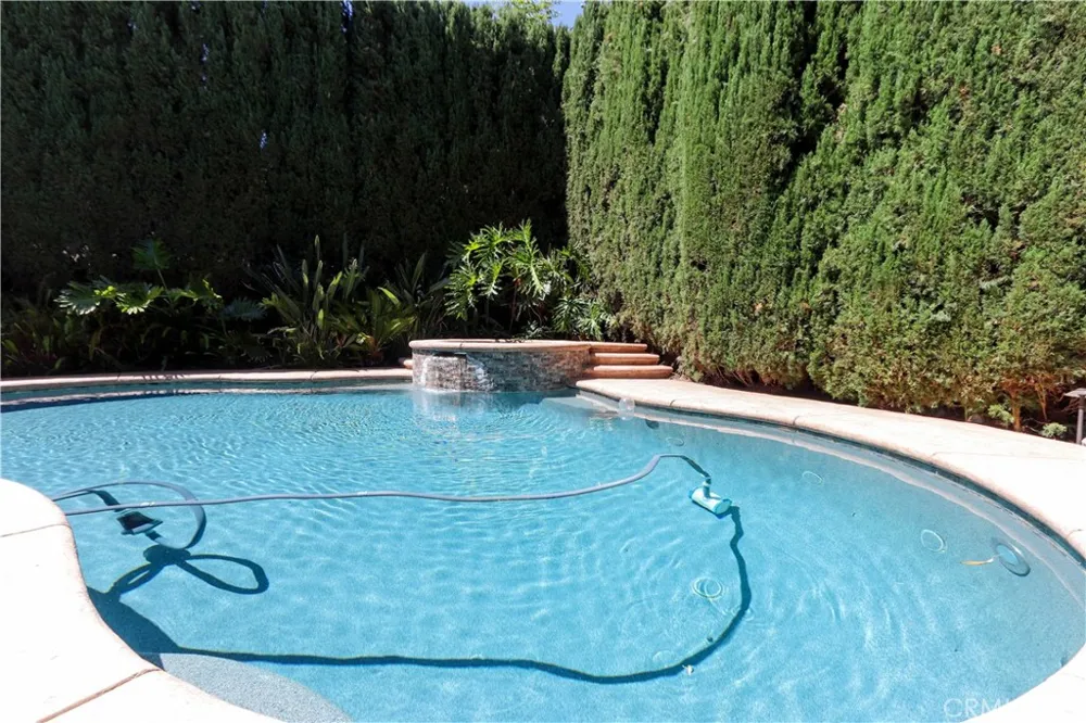 4759 Lemona Sherman Oaks, CA 91403
