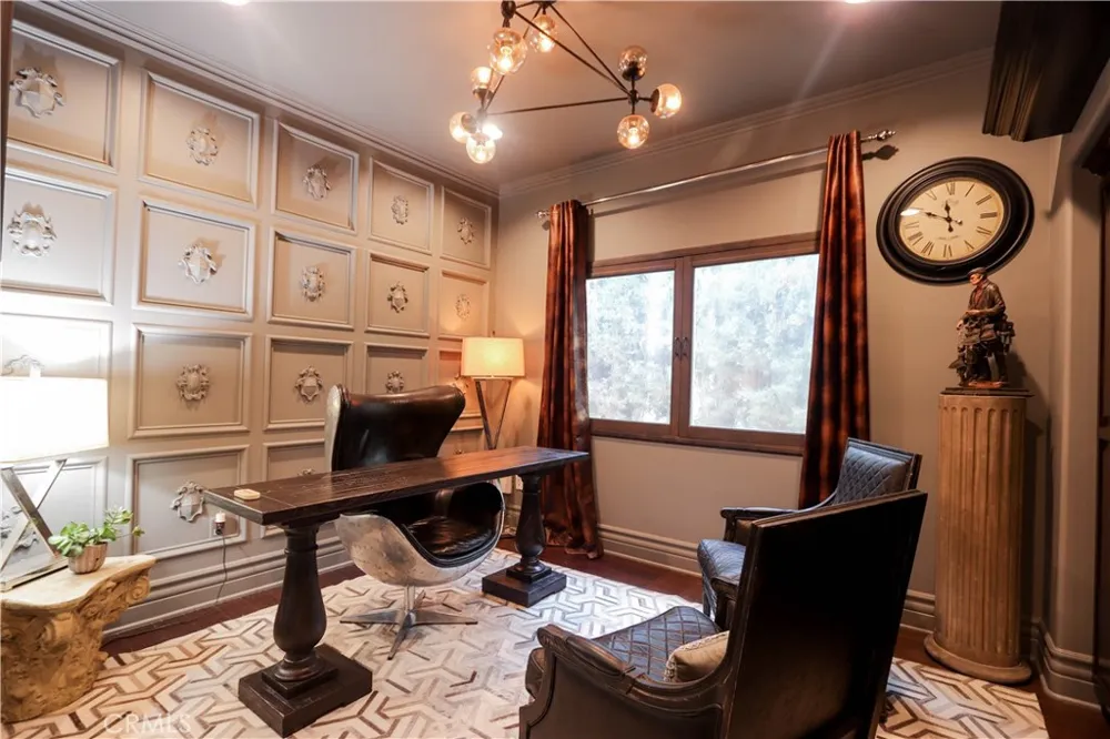 4759 Lemona Sherman Oaks, CA 91403