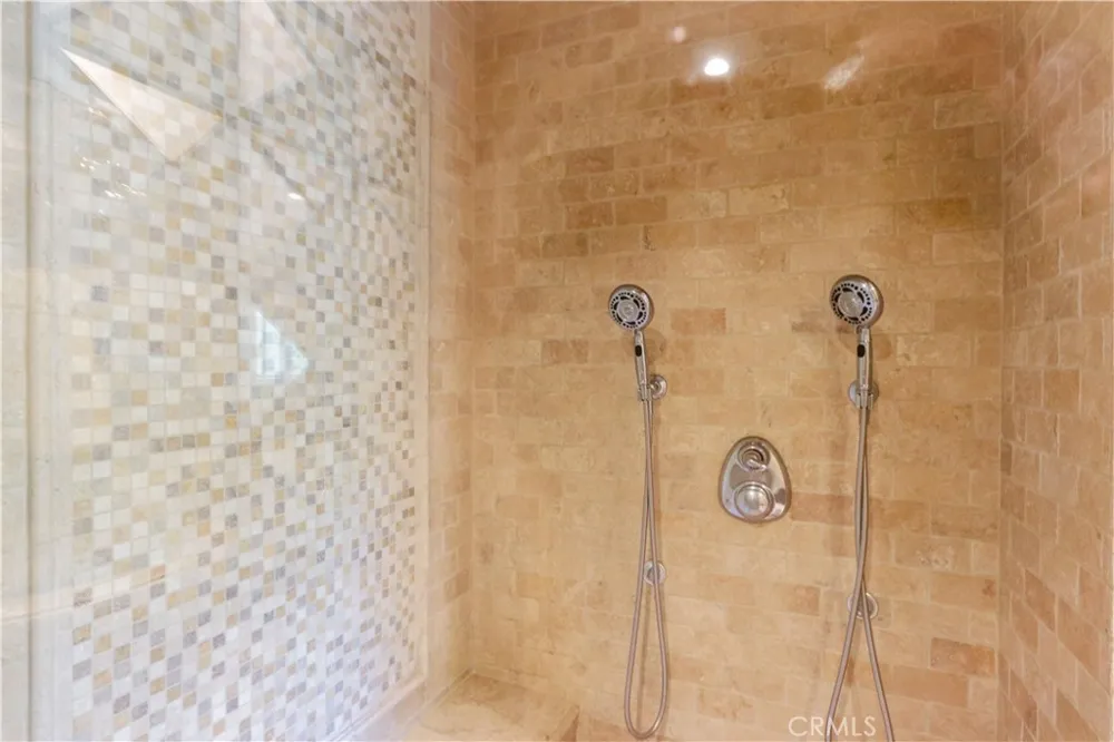 4759 Lemona Sherman Oaks, CA 91403