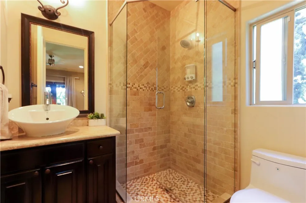 4759 Lemona Sherman Oaks, CA 91403