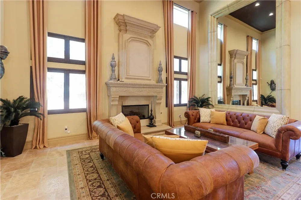 4759 Lemona Sherman Oaks, CA 91403