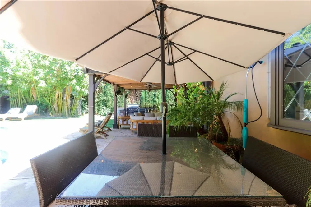 4759 Lemona Sherman Oaks, CA 91403