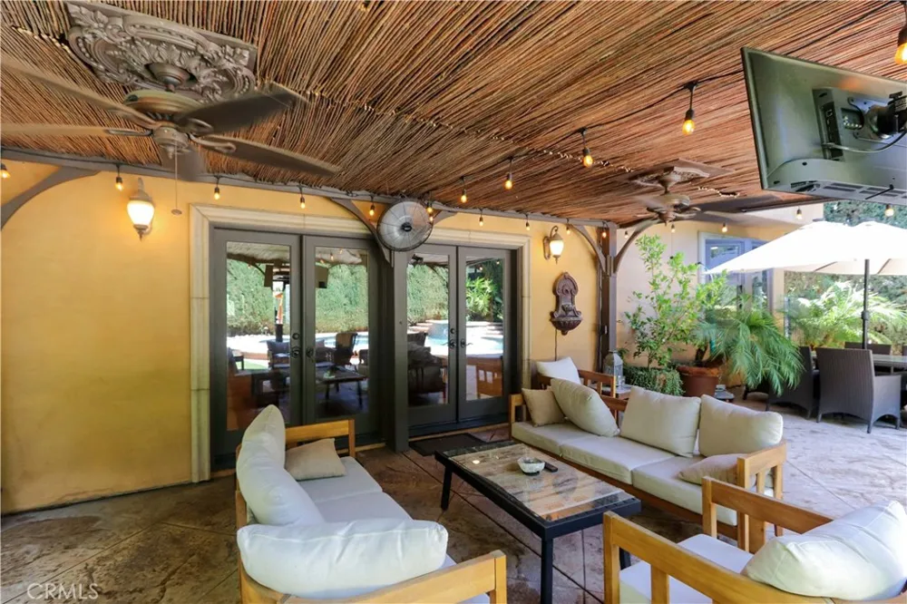 4759 Lemona Sherman Oaks, CA 91403