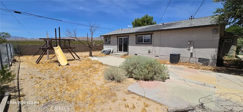 2892 Benito Mojave, CA 93501