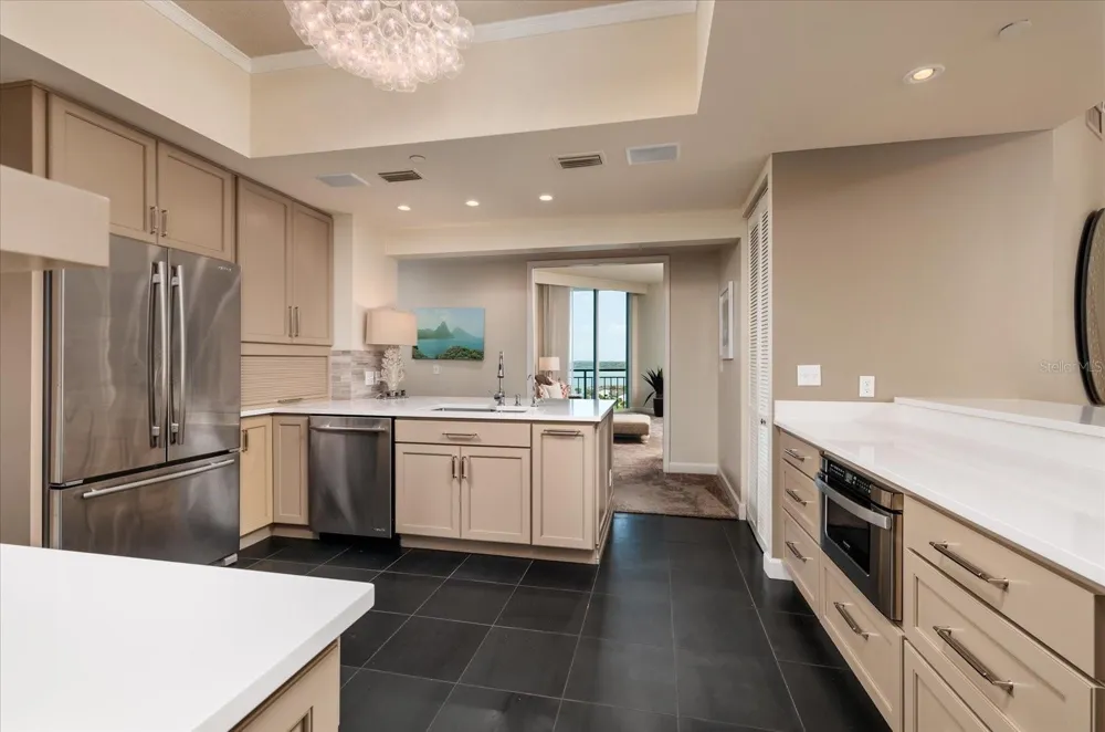 1560 GULF BOULEVARD #1101 Clearwater Beach, FL 33767