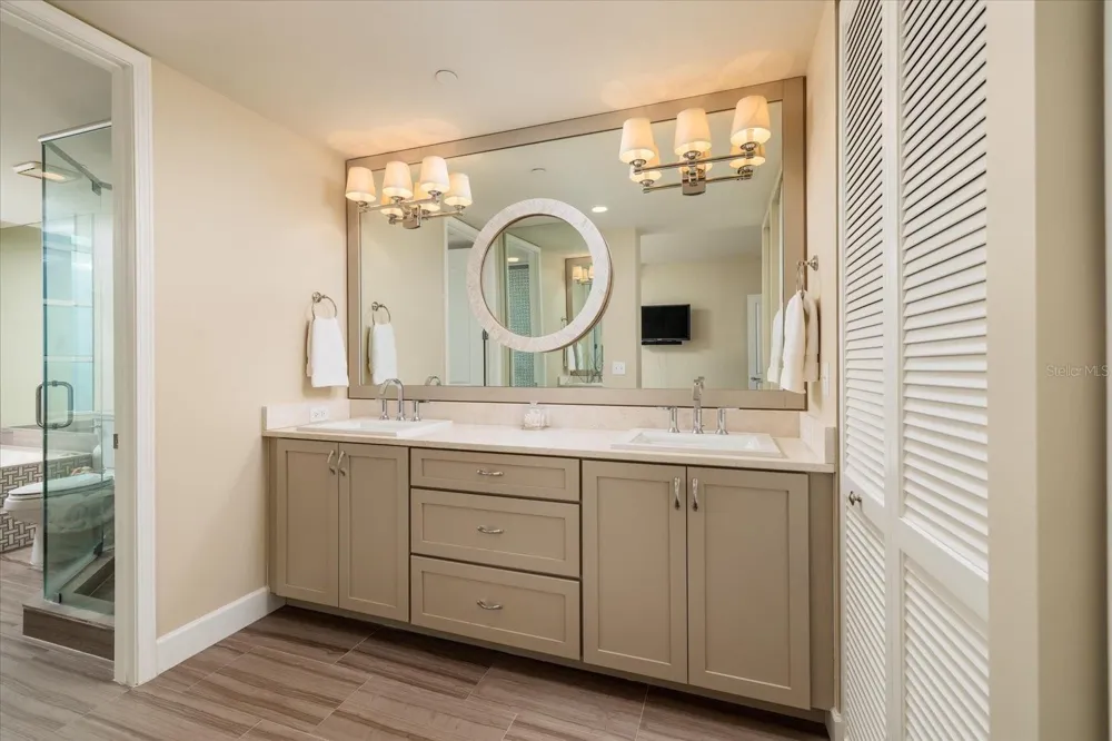 1560 GULF BOULEVARD #1101 Clearwater Beach, FL 33767