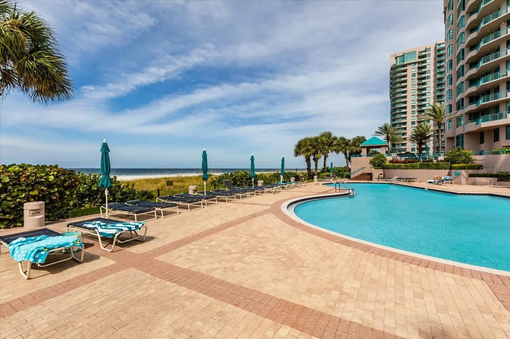 1560 GULF BOULEVARD #1101 Clearwater Beach, FL 33767