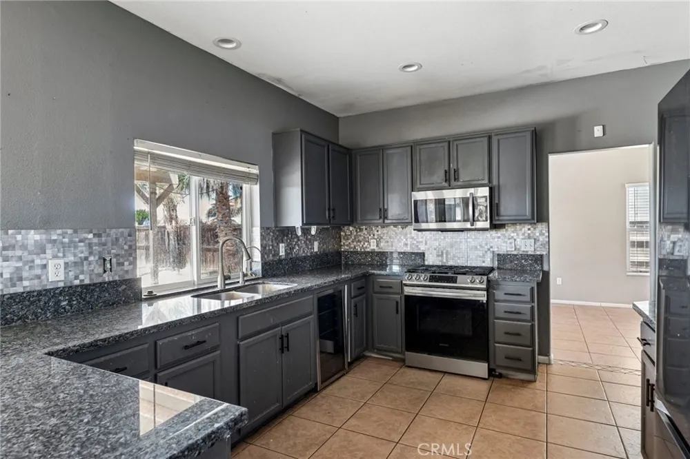 1592 Western Village Drive San Jacinto, CA 92583