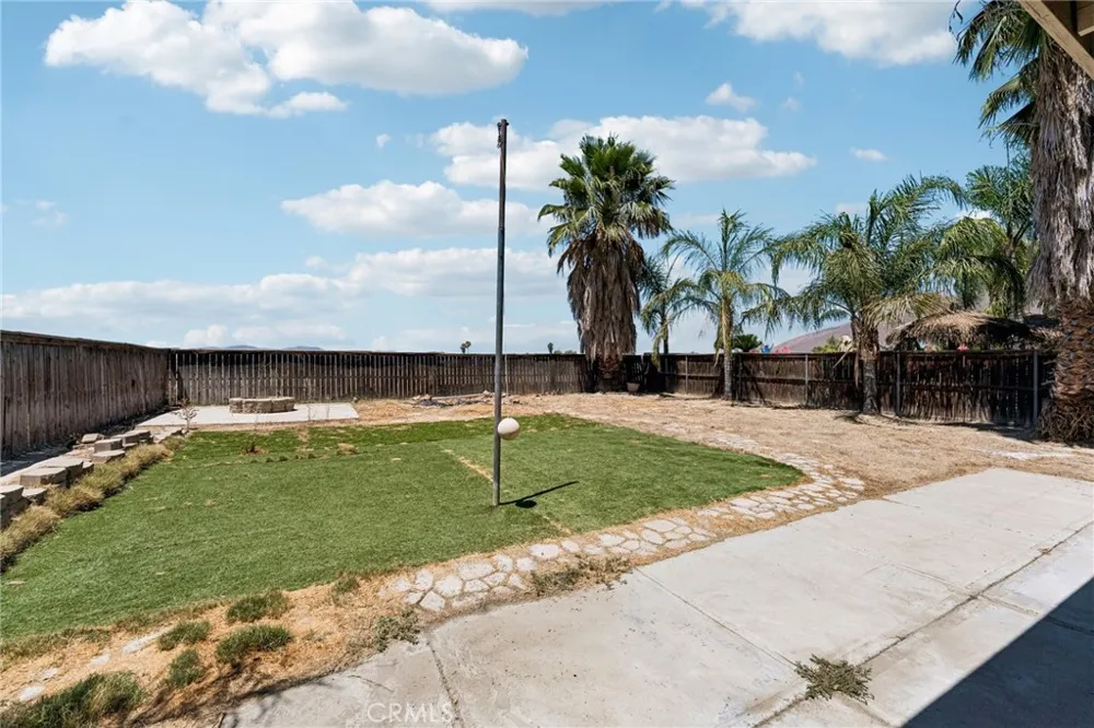 1592 Western Village Drive San Jacinto, CA 92583