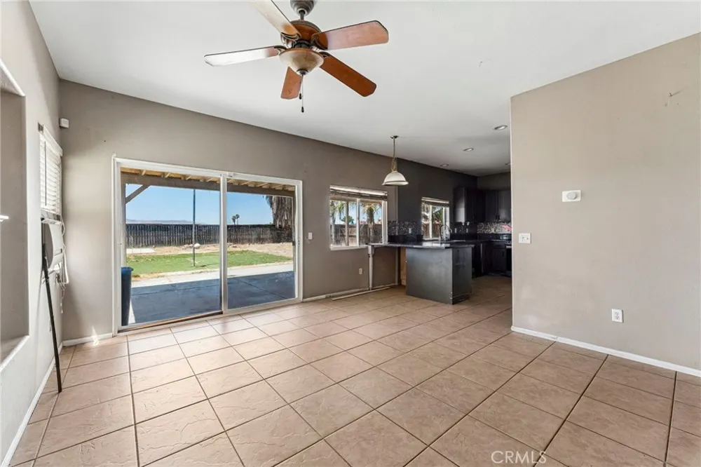 1592 Western Village Drive San Jacinto, CA 92583