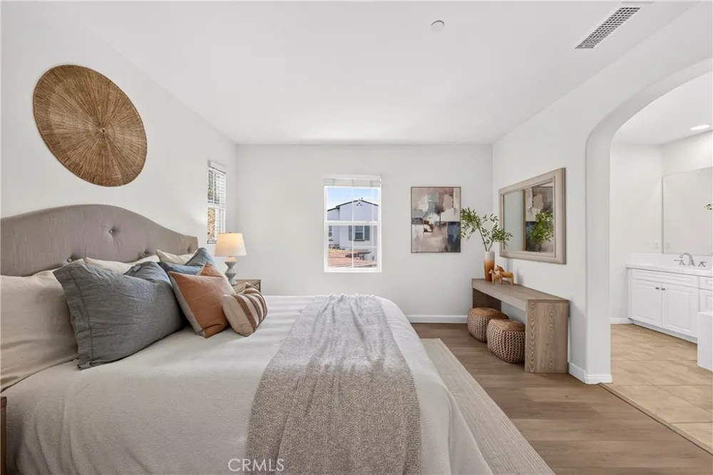 344 Santa Maria Anaheim, CA 92801
