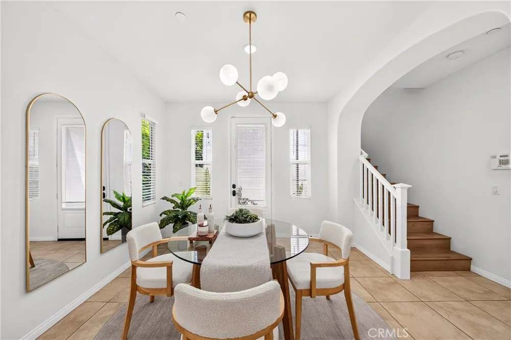 344 Santa Maria Anaheim, CA 92801