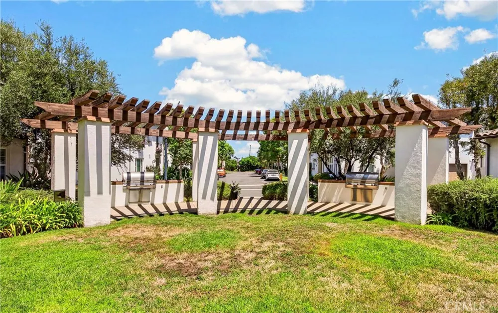 344 Santa Maria Anaheim, CA 92801