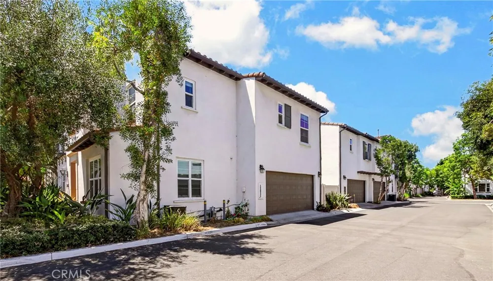 344 Santa Maria Anaheim, CA 92801