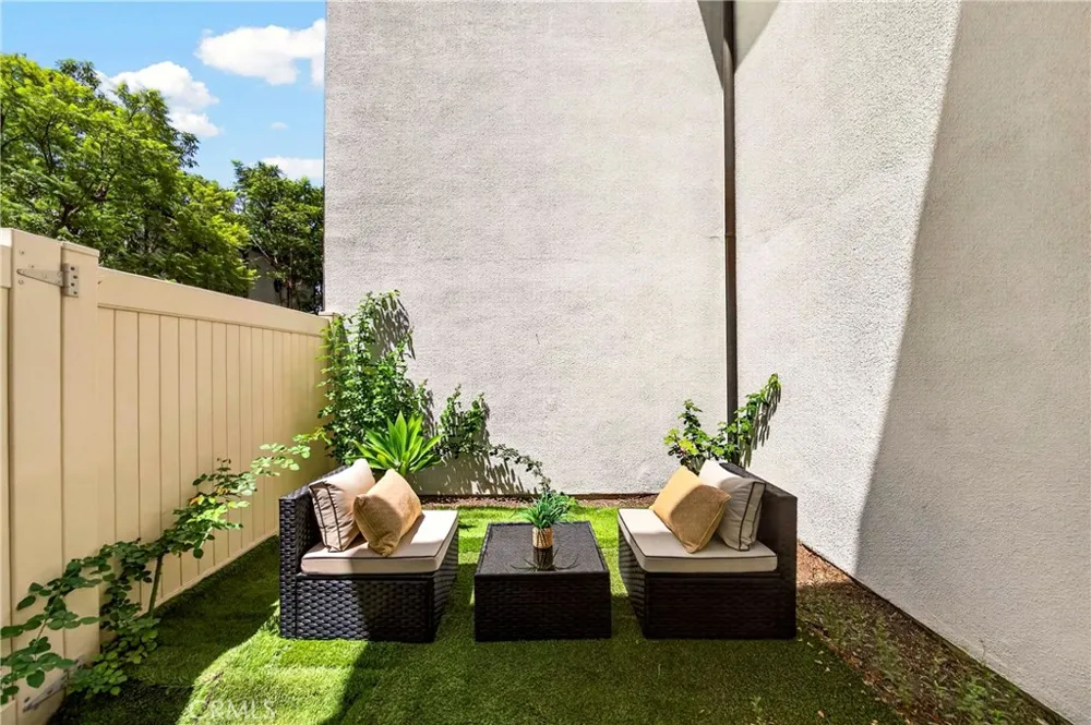 344 Santa Maria Anaheim, CA 92801
