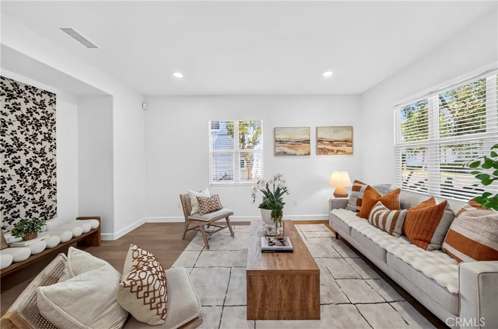 344 Santa Maria Anaheim, CA 92801