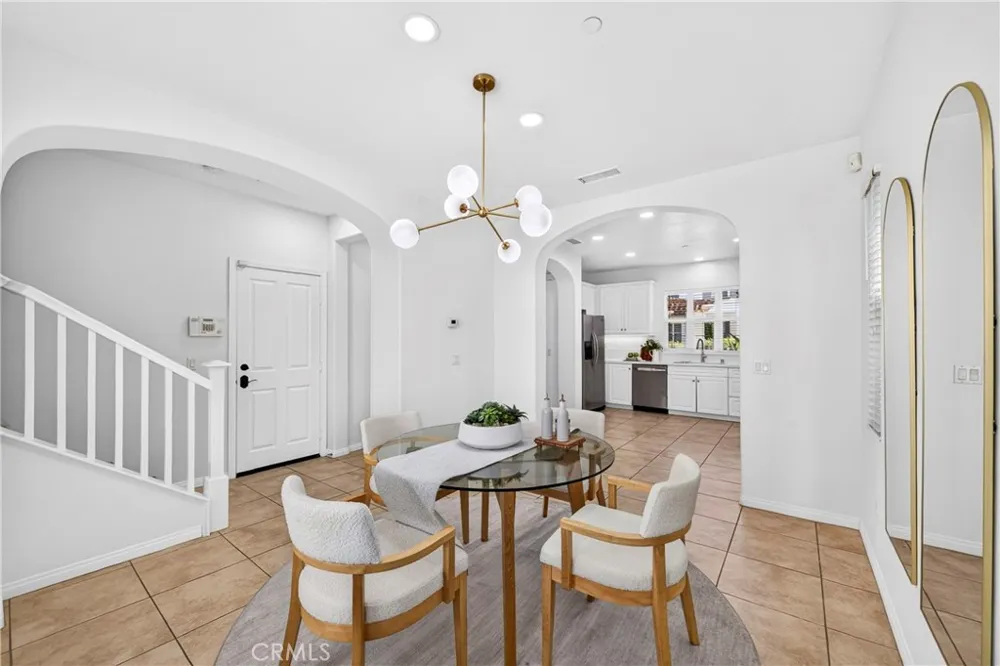 344 Santa Maria Anaheim, CA 92801