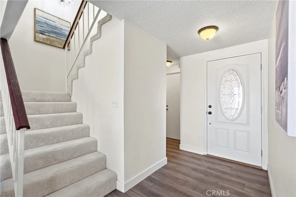 321 W Hermitage Azusa, CA 91702