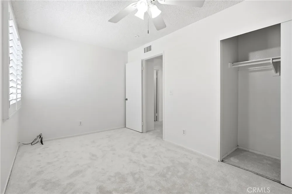 321 W Hermitage Azusa, CA 91702