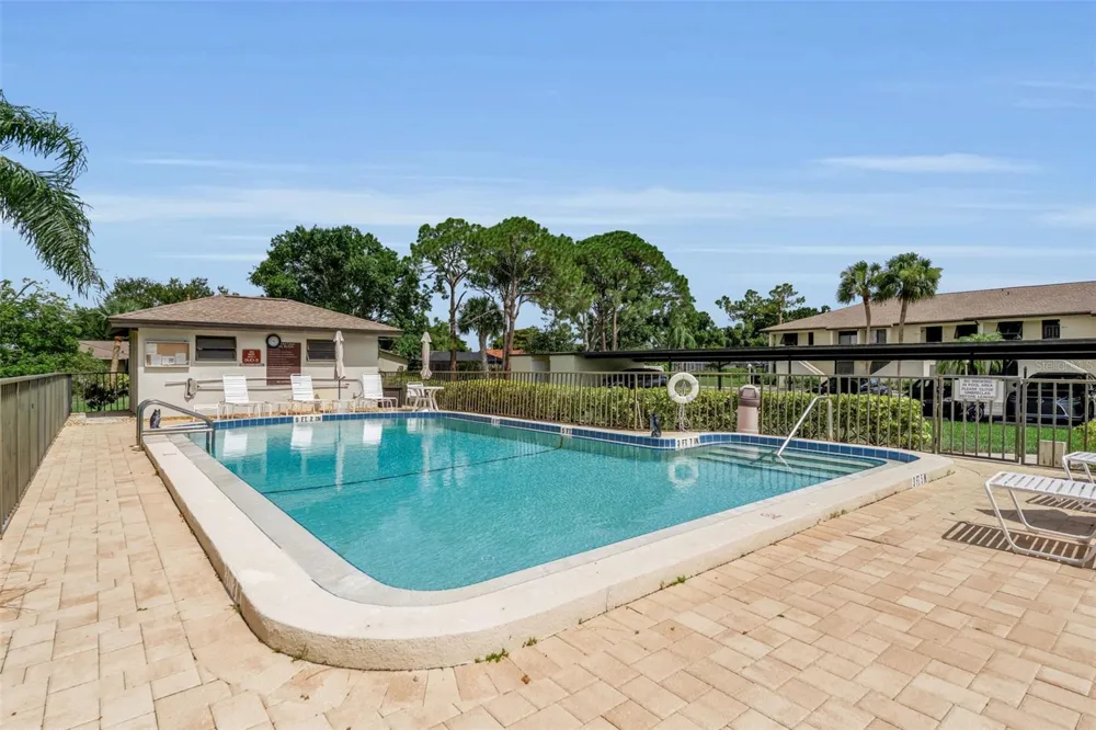 4644 LONGWATER #97 Sarasota, FL 34235