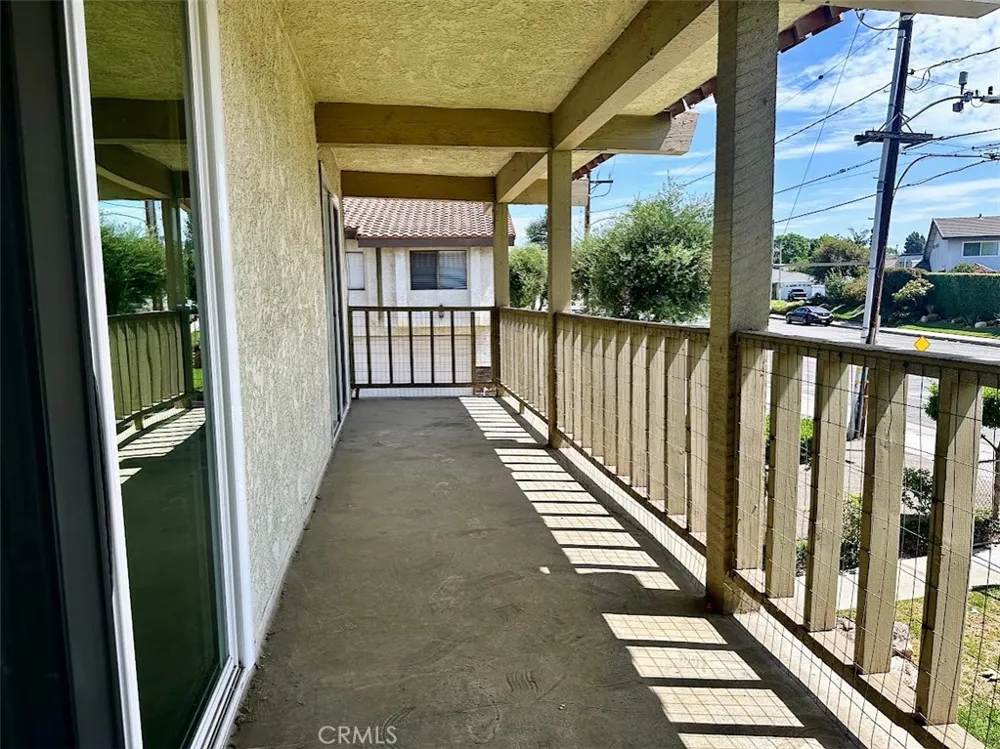 5593 Pioneer Boulevard #1 Whittier, CA 90601
