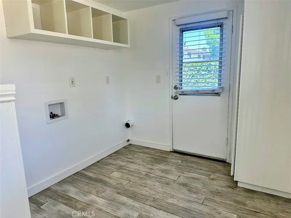 5593 Pioneer Boulevard #1 Whittier, CA 90601