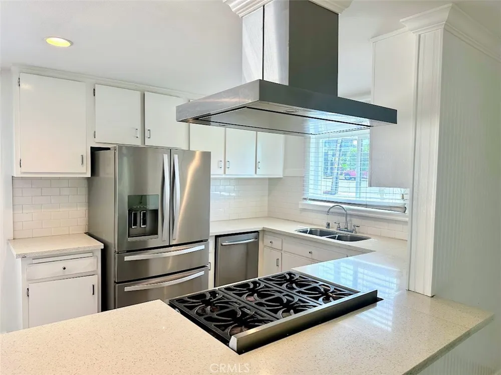 5593 Pioneer Boulevard #1 Whittier, CA 90601
