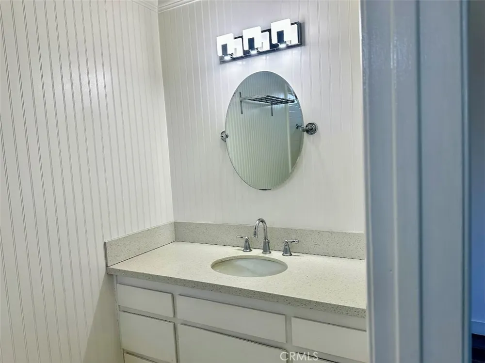 5593 Pioneer Boulevard #1 Whittier, CA 90601