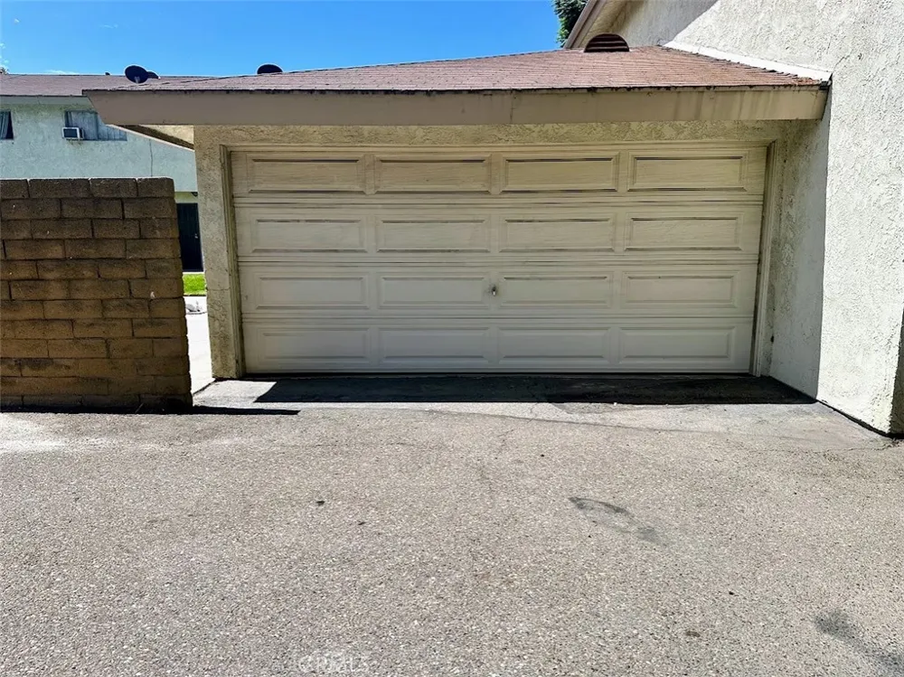 5593 Pioneer Boulevard #1 Whittier, CA 90601
