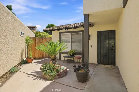31092 Calle Santa Rosalia
