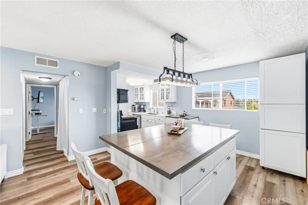 21522 Belshire #12 Hawaiian Gardens, CA 90716