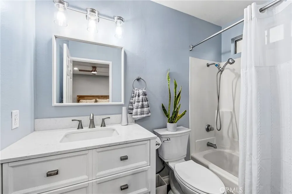 21522 Belshire #12 Hawaiian Gardens, CA 90716