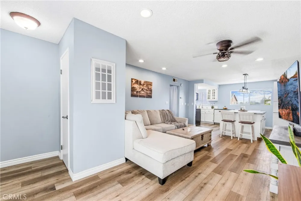 21522 Belshire #12 Hawaiian Gardens, CA 90716