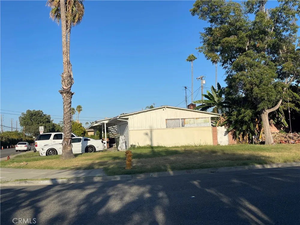 10302 Katella Anaheim, CA 92804