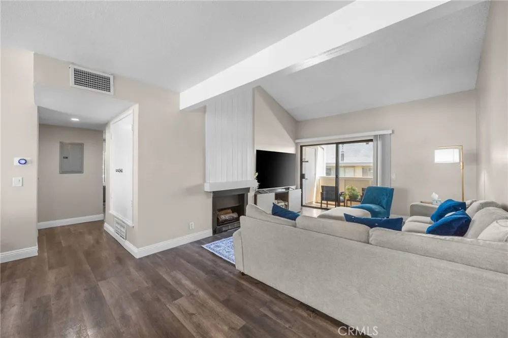 1042 E La Habra Boulevard #227 La Habra, CA 90631