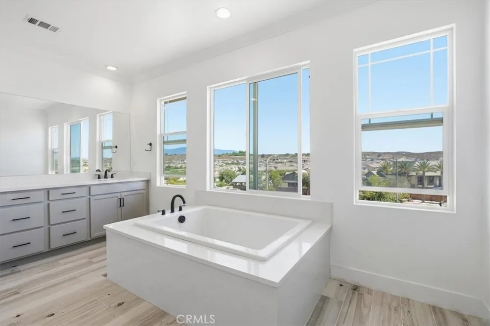 39421 Verbena Temecula, CA 92591