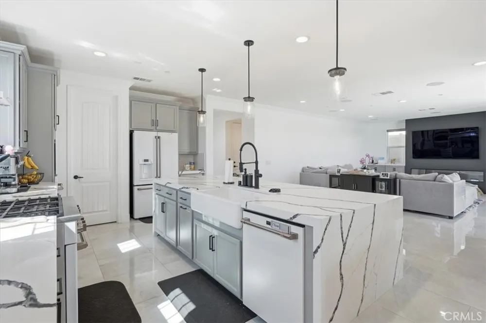 39421 Verbena Temecula, CA 92591