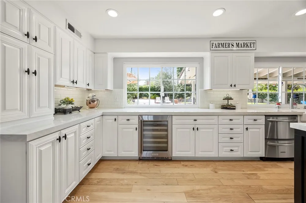 10536 Beardsley Villa Park, CA 92861