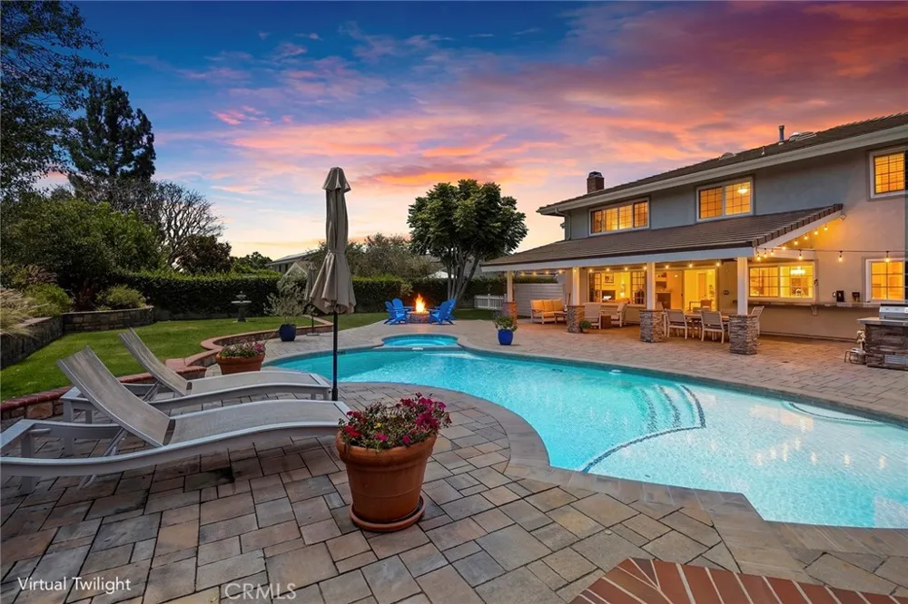10536 Beardsley Villa Park, CA 92861